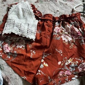 Floral Rust Women's Shorts